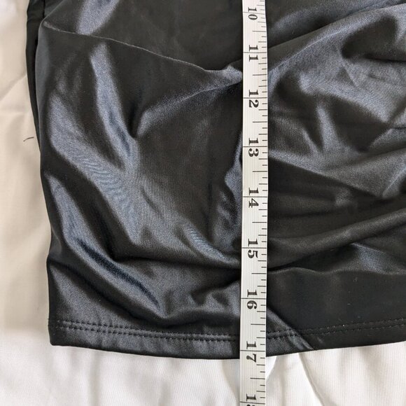 Good American Crop Swim Shirt Size 3XL Black Ruched-front Short Sleeve Top NWT - Picture 13 of 13